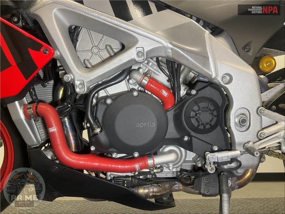 2019 Aprilia TUONO V4 1100 RR FACTORY — фото 7