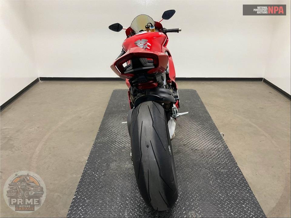 2019 Ducati PANIGALE V4 S — фото 4
