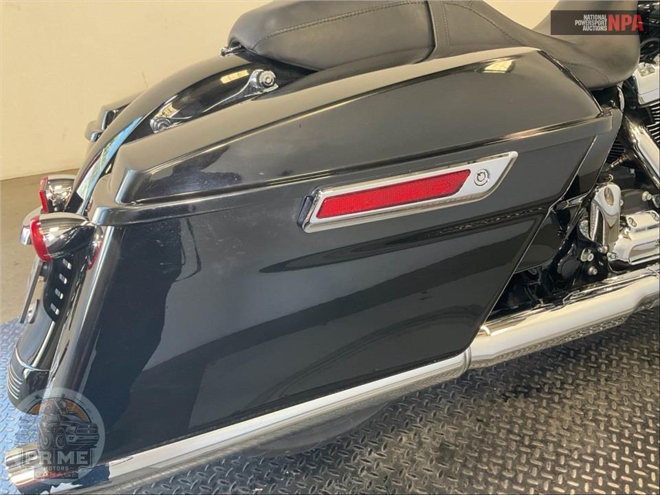 2023 Harley-Davidson FLHX STREET GLIDE — фото 20