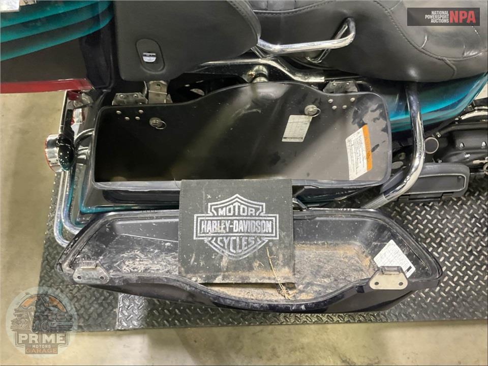 2004 Harley-Davidson FLHTCUI ULTRA CLASSIC ELECTRA GLIDE — фото 27