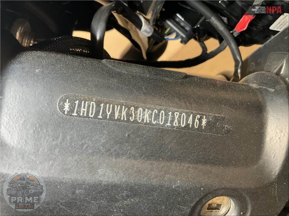 2019 Harley-Davidson FXDRS FXDR 114 — фото 28
