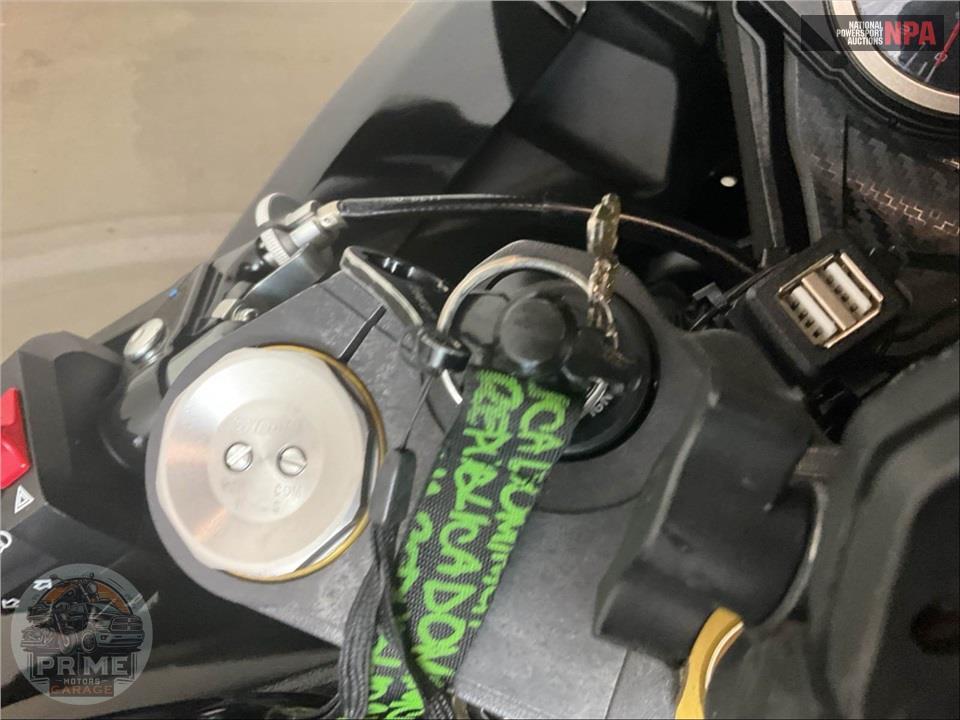 2019 Suzuki GSX-R750L9 — фото 11
