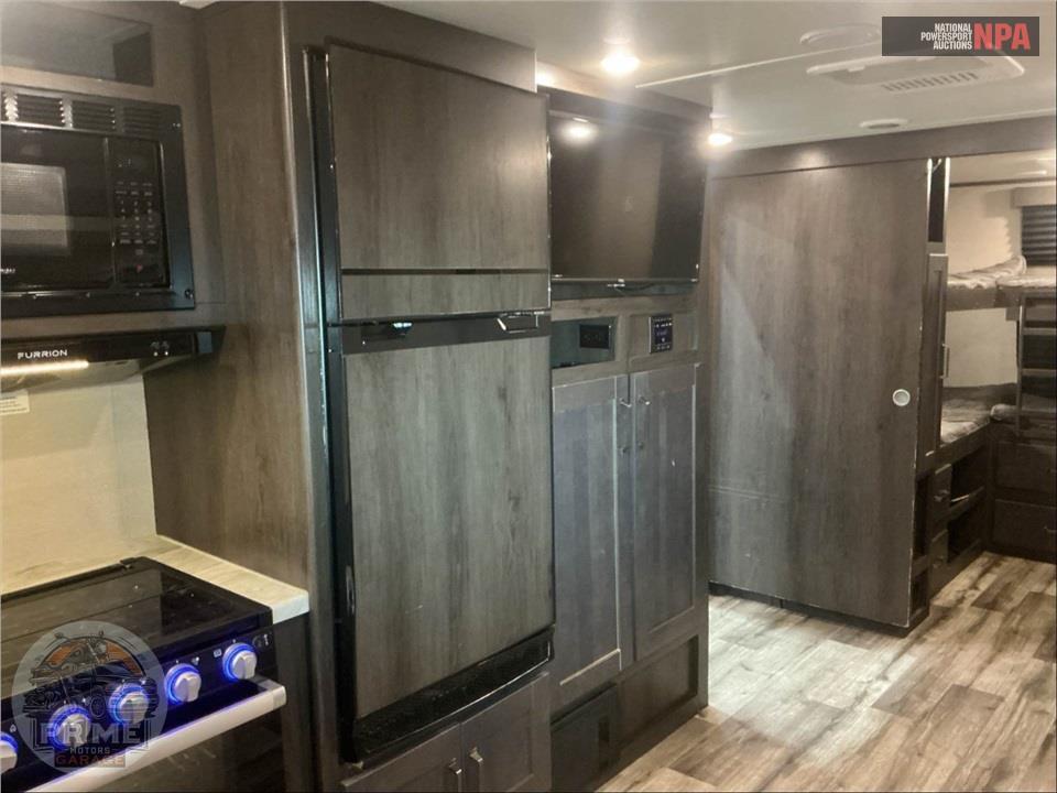 2022 Grand Design Recreational Vehicles M-321BH - TRANSCEND XPLOR SERIES — фото 9