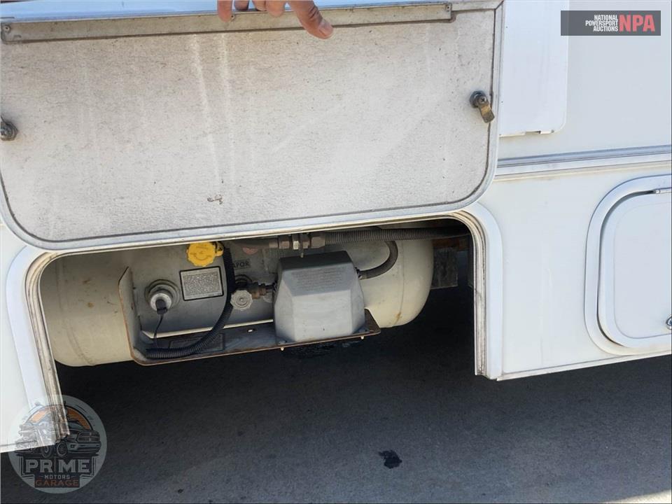 2011 Coachmen By Forest River M-31 FK FORD E45 - FREELANDER SERIES — фото 74