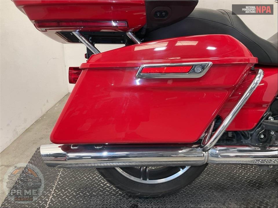 2023 Harley-Davidson FLHTK ELECTRA GLIDE ULTRA LIMITED — фото 23