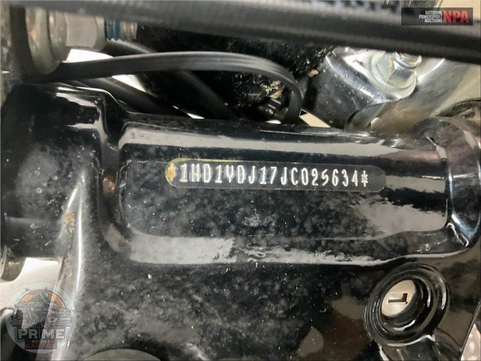 2018 Harley-Davidson FLSL SOFTTAIL SLIM — фото 26