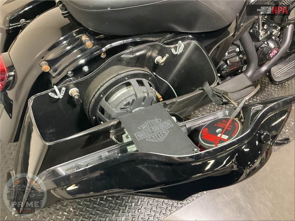 2024 Harley-Davidson FLTRK ROAD GLIDE LIMITED — фото 30