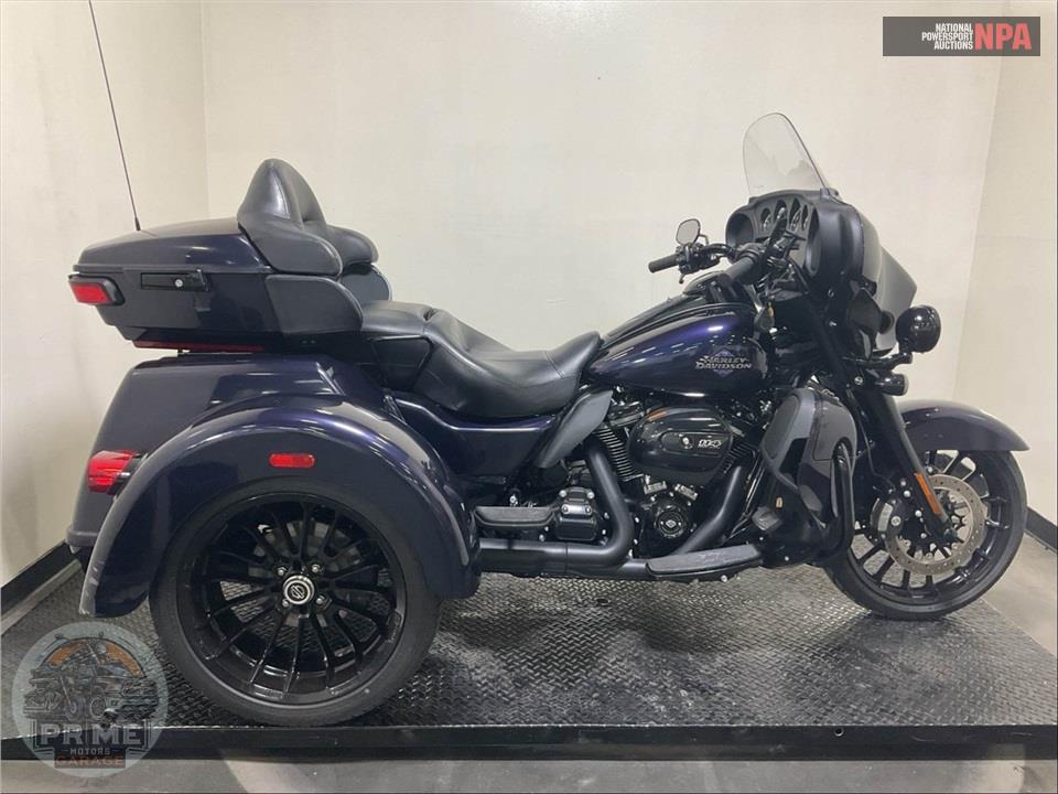 2025 HARLEY-DAVIDSON FLHTCUTG TRI GLIDE ULTRA CLASSIC