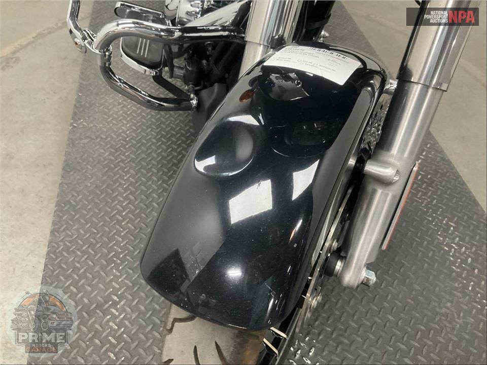 2021 Harley-Davidson FLTRXS ROAD GLIDE SPECIAL — фото 17