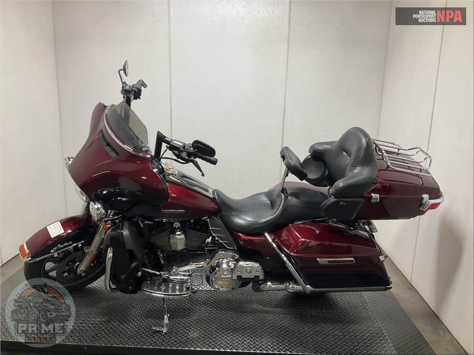 2014 Harley-Davidson FLHTK ELECTRA GLIDE ULTRA LIMITED — фото 3