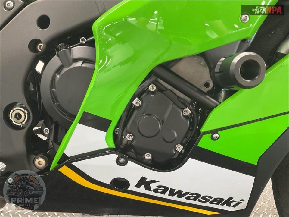 2025 Kawasaki ZX1002MSFAL NINJA ZX-10R — фото 6