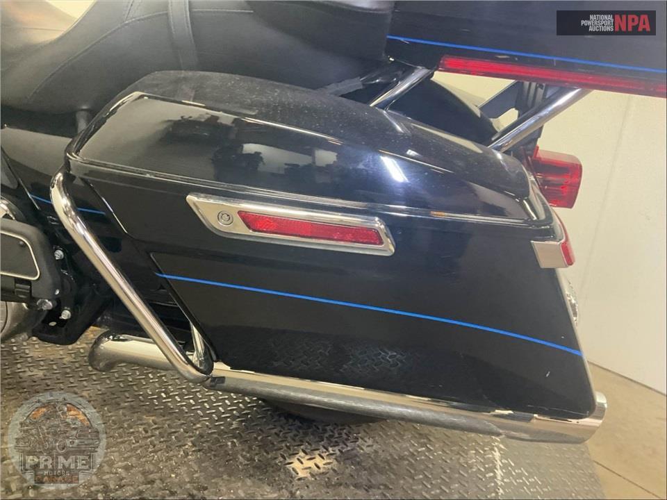 2018 Harley-Davidson FLHTK ULTRA LIMITED — фото 16