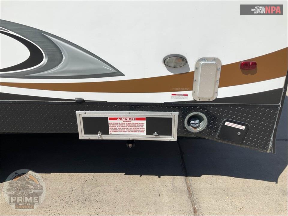2015 Dutchmen R2600 RUBICON TOY-HAULER TRAVEL TRAILER — фото 53