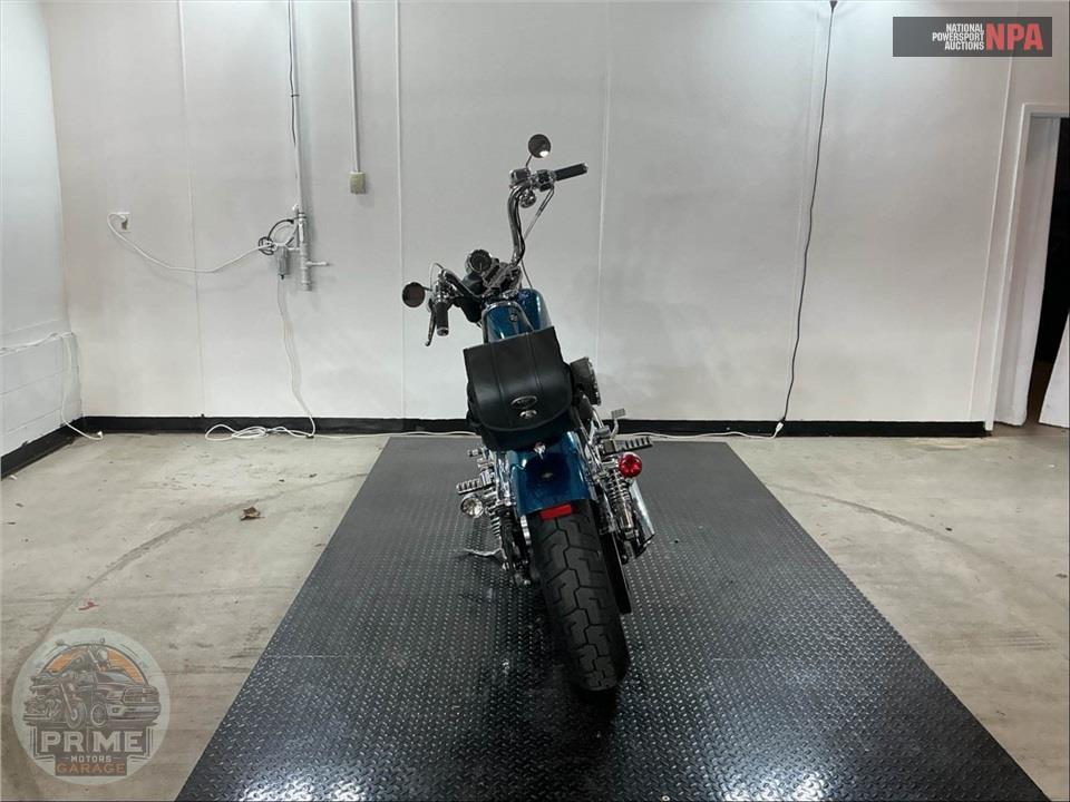 2015 Harley-Davidson XL1200V SEVENTY-TWO — фото 4