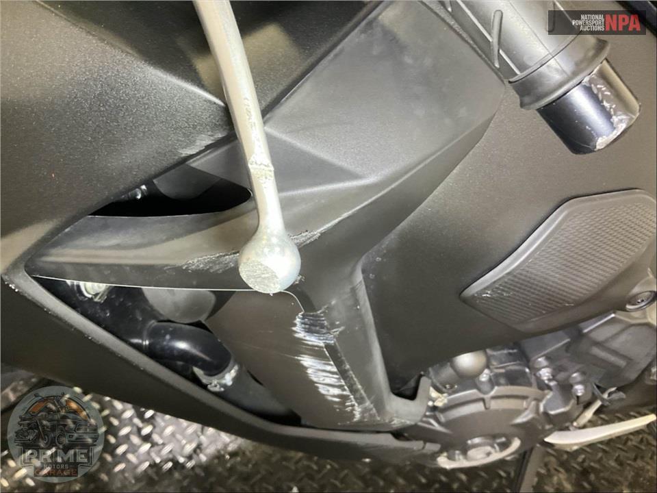 2021 Honda CBR1000RR — фото 21