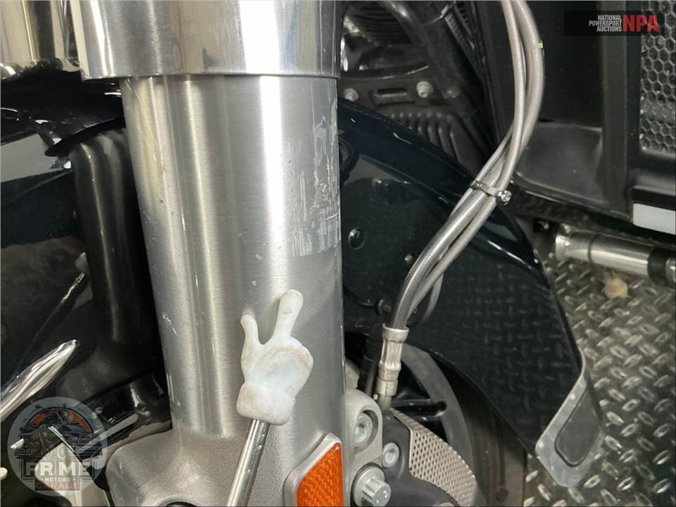 2019 Harley-Davidson FLHTK ULTRA LIMITED — фото 34