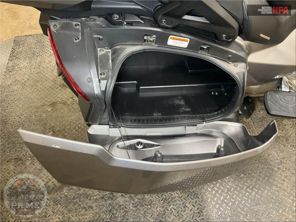 2017 Can-Am SPYDER F3 SE6 LIMITED — фото 20