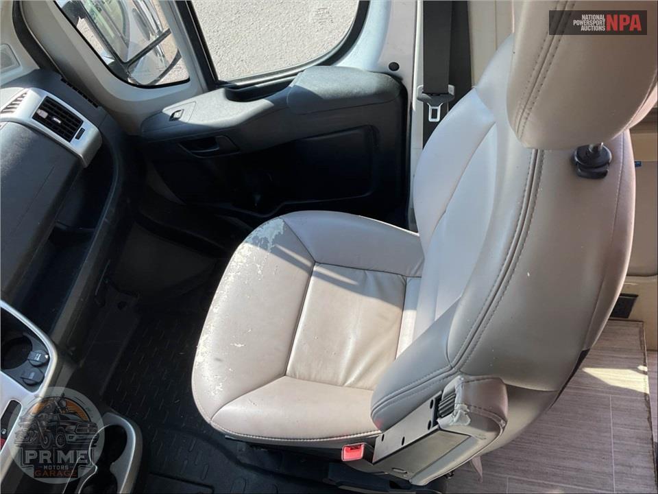 2020 Thor Motor Coach M-20K PROMASTER - SEQUENCE SERIES — фото 18