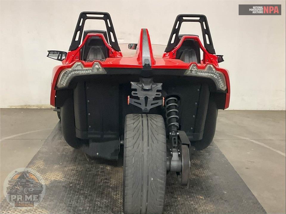 2016 Polaris SLINGSHOT SL — фото 4