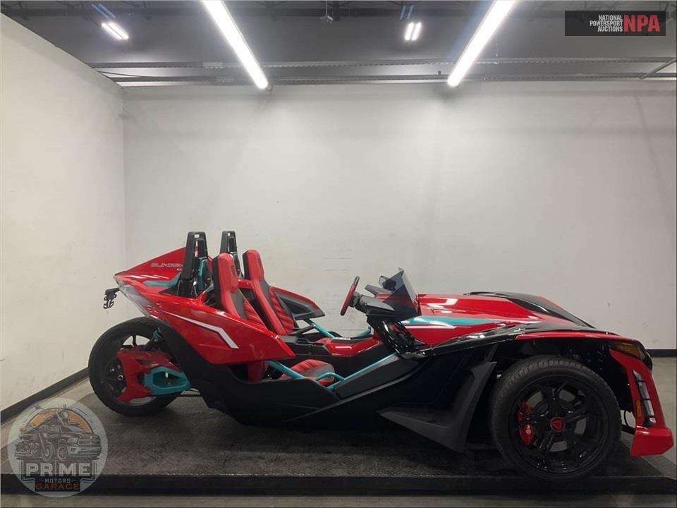 2025 Polaris SLINGSHOT 10 (AUTODRIVE) — фото 1