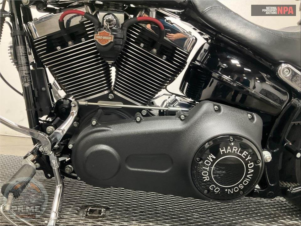 2016 Harley-Davidson FXSB BREAKOUT — фото 7