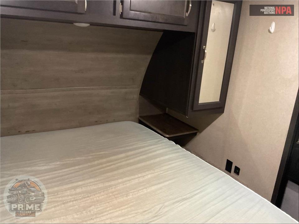 2019 Palomino By Forest River M-31QBBH - PUMA SERIES — фото 12