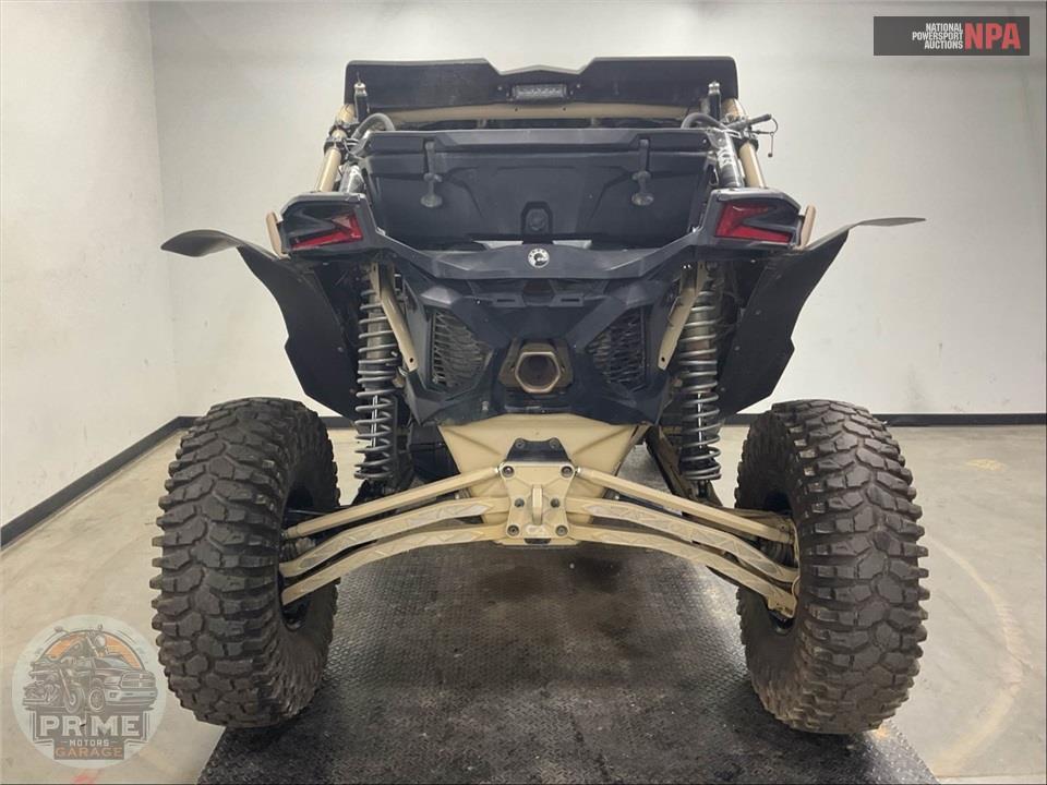 2023 Can-Am MAVERICK X3 X RC  TURBO RR 72 — фото 4
