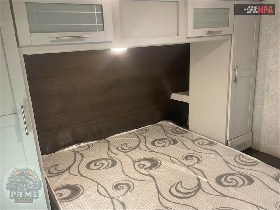 2021 Keystone Rv M-243 BHS - BULLET ULTRA LITE SERIES — фото 10