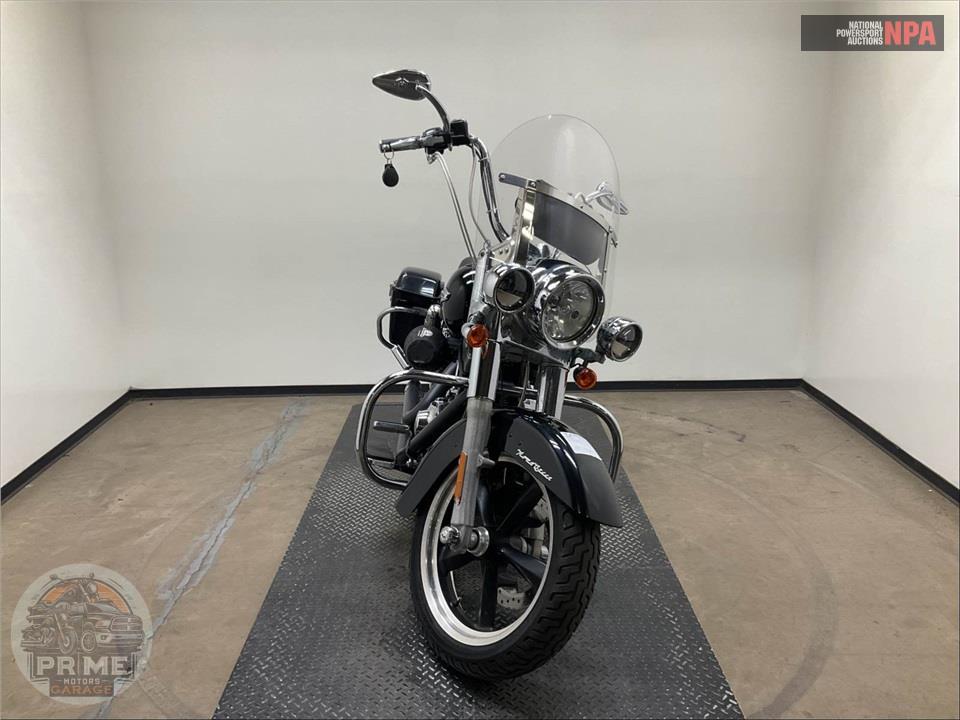2012 Harley-Davidson FLD-103 DYNA SWITCHBACK — фото 2