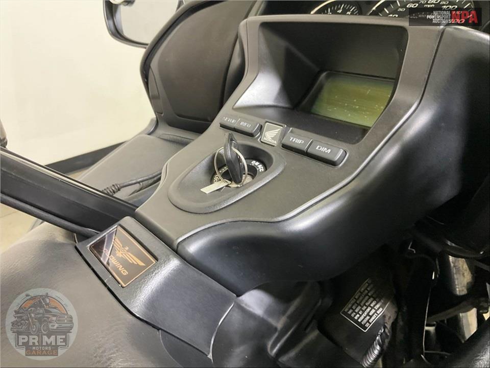 2013 Honda GL1800BD GOLDWING F6B — фото 11