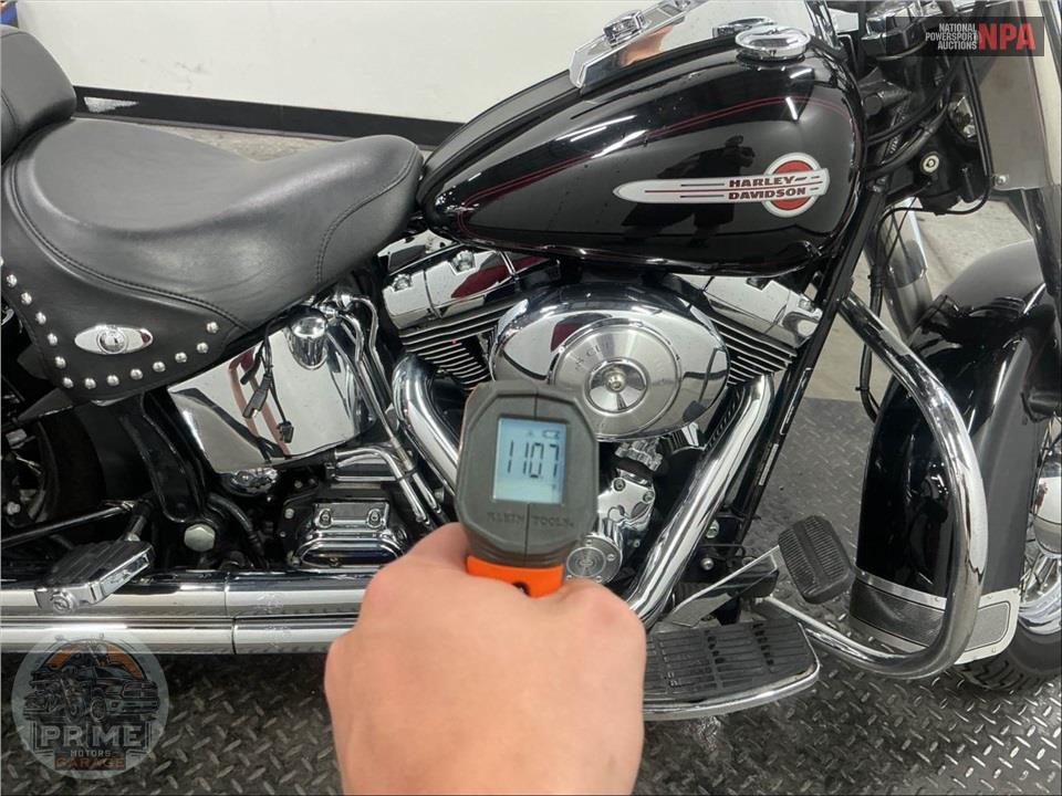 2002 Harley-Davidson FLSTC HERITAGE SOFTAIL CLASSIC — фото 8