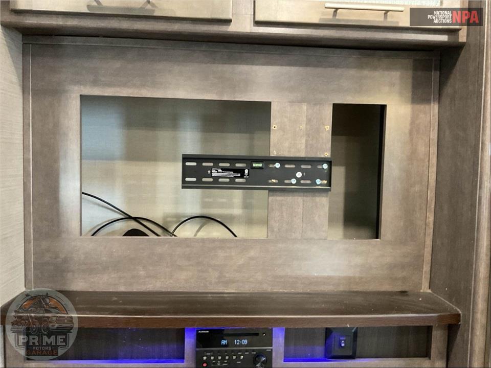 2019 Crossroads Rv M-29 SI - CRUISER AIRE FIFTH WHEEL SERIES — фото 18