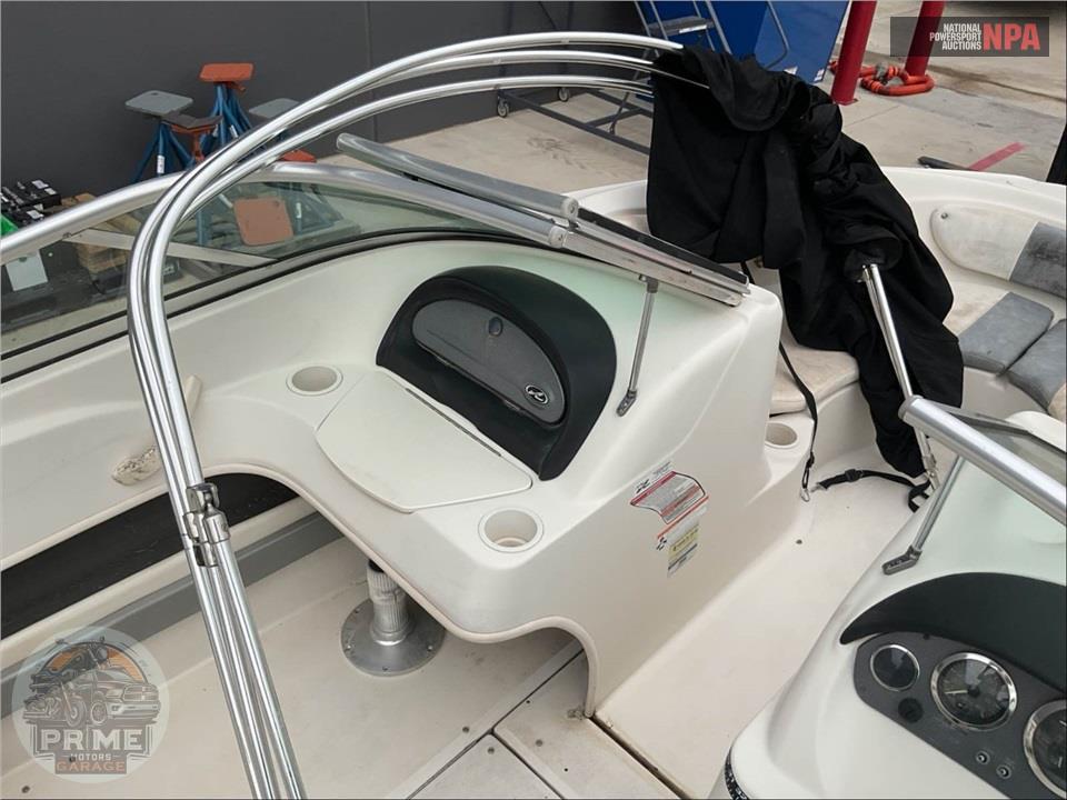 2008 Sea Ray Boats 205 SPORT SPORT SERIES L=21/E=1 MERC SD — фото 33