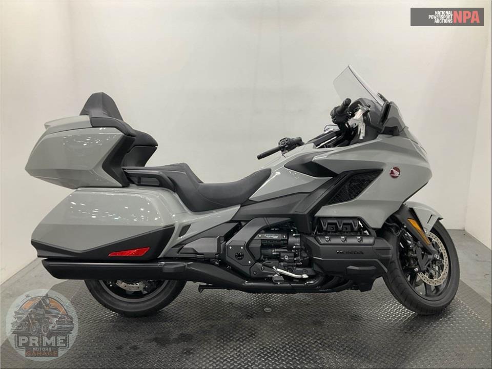 2026 Honda GL1800D GOLD WING TOUR AUTOMATIC DCT — фото 1
