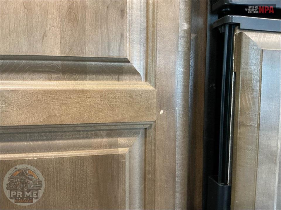 2021 Rockwood By Forest River M-8335SB SIGNATURE SERIES — фото 13
