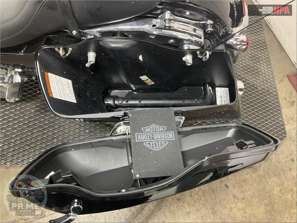 2021 Harley-Davidson FLHX STREET GLIDE — фото 20