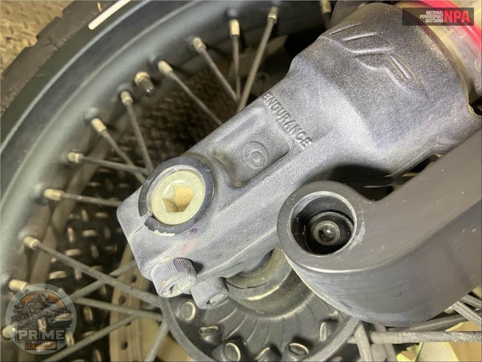 2021 Husqvarna SVARTPILEN 401 — фото 22