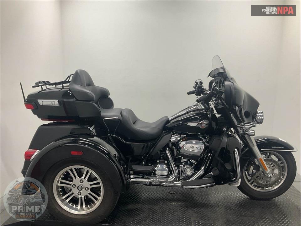 2024 Harley-Davidson FLHTCUTG TRI GLIDE ULTRA CLASSIC — фото 1