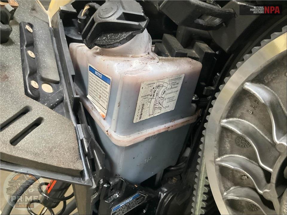 2024 Ski-Doo Summit X 154 850 E-TEC PowderMax Light FlexEdge 2.5" SHOT — фото 8