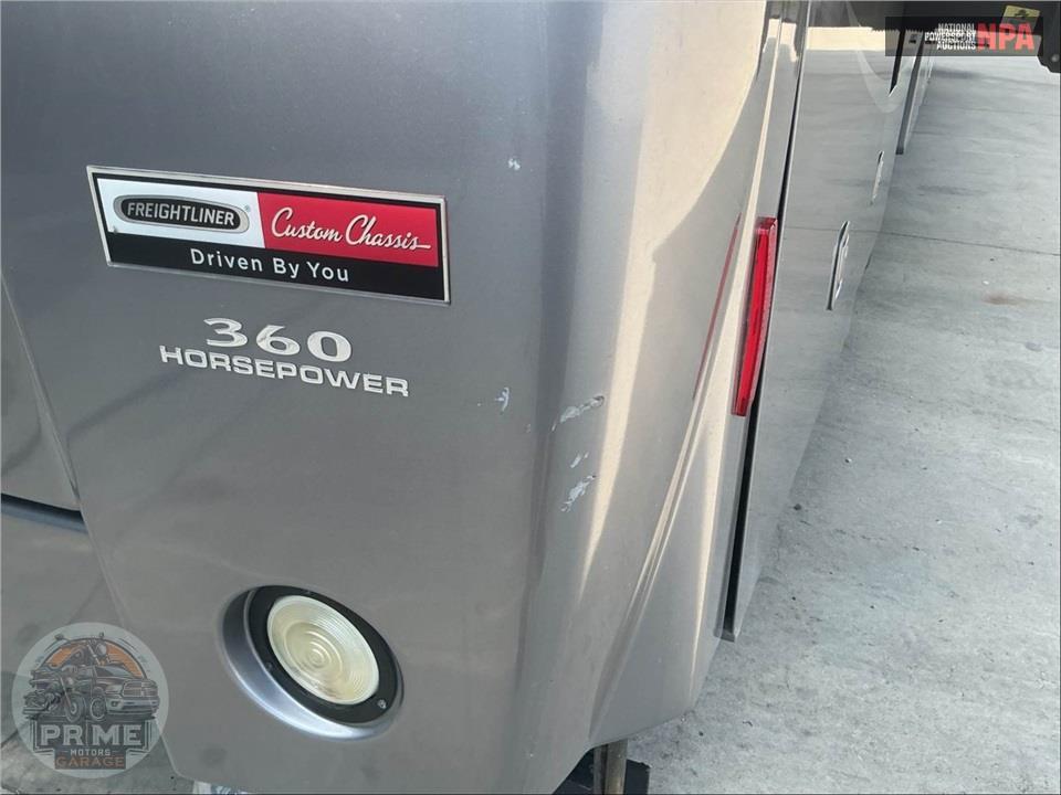 2012 Winnebago M-36M-CUMMINS 360HP - JOURNEY SERIES — фото 47