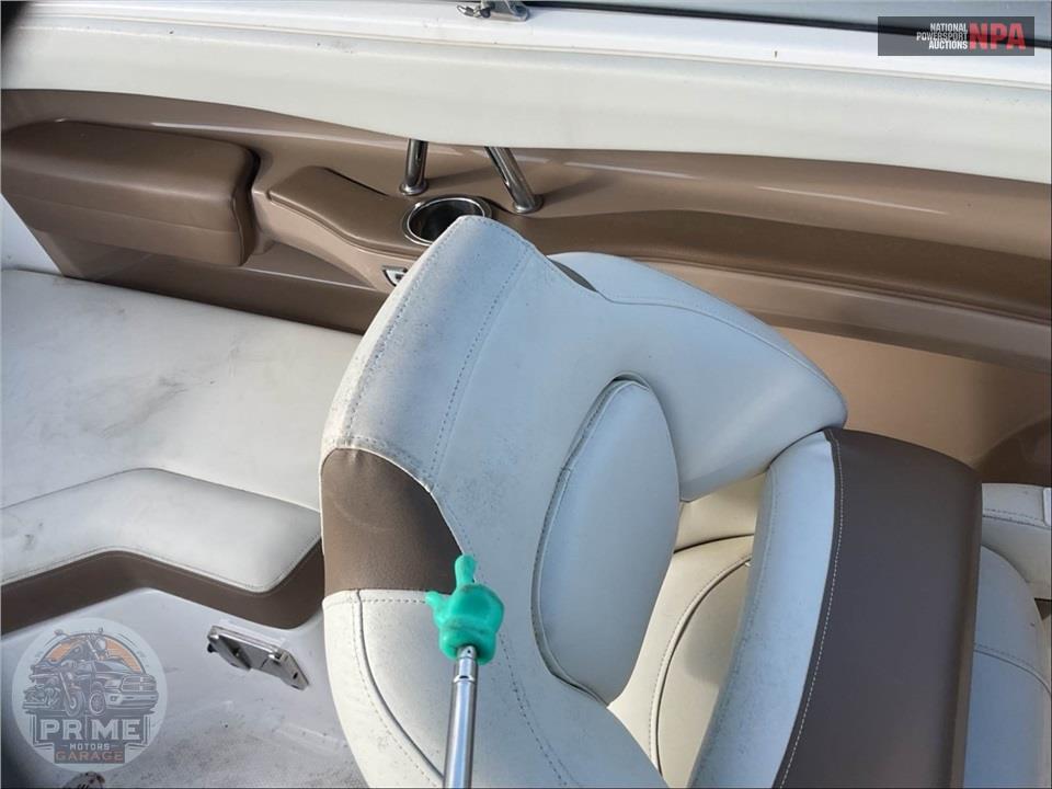 2014 Chaparral Boats 216 SSI- L=22/E=1-VOLVO PENTA 225 — фото 17