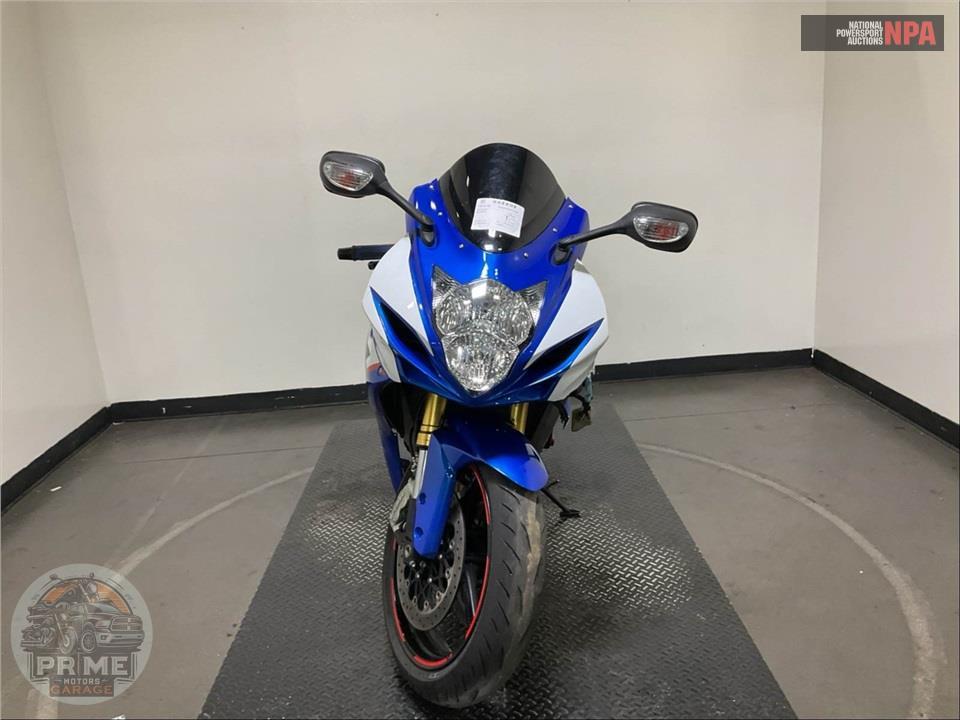 2019 Suzuki GSX-R750L9 — фото 2