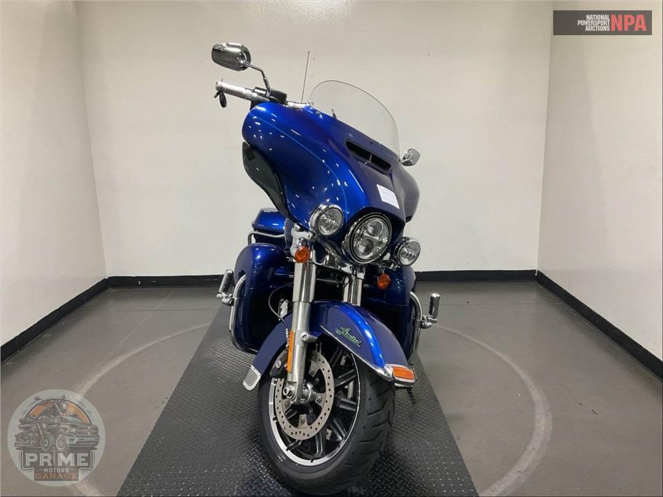 2015 Harley-Davidson FLHTKL ULTRA LIMITED LOW — фото 2