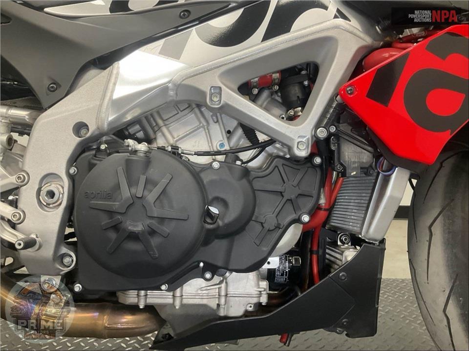 2019 Aprilia TUONO V4 1100 RR FACTORY — фото 6