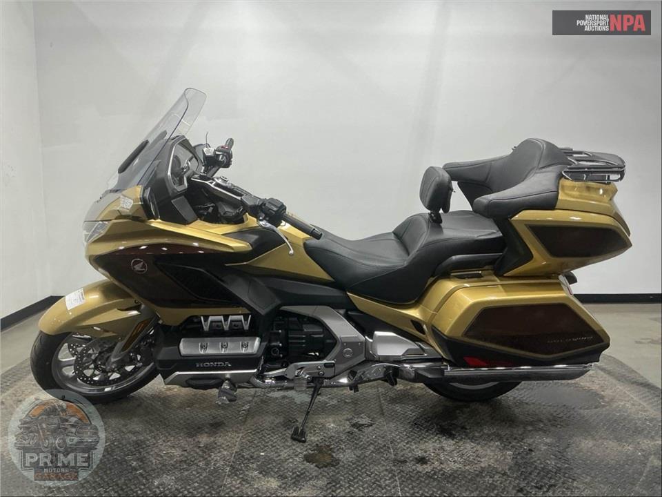2025 Honda GOLD WING TOUR 50TH ANNIVERSARY — фото 3