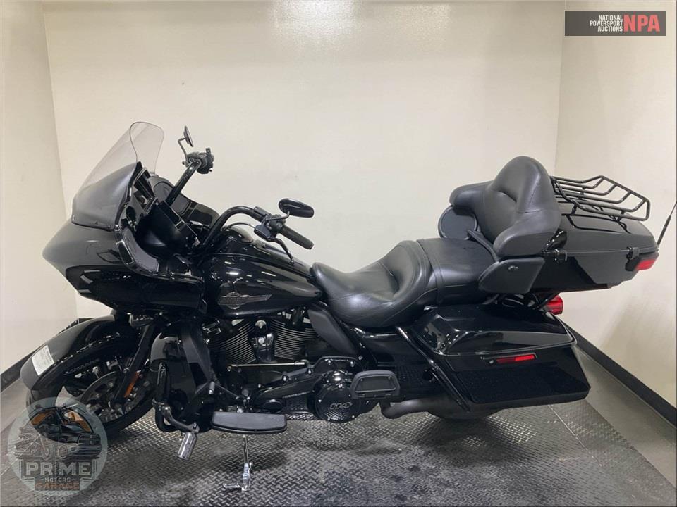 2023 Harley-Davidson FLTRK ROAD GLIDE LIMITED — фото 3