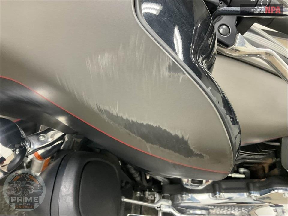 2019 Harley-Davidson FLHTK ULTRA LIMITED — фото 18
