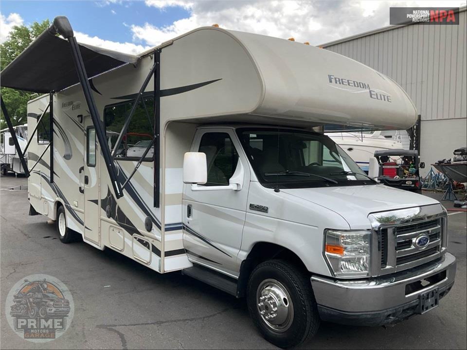 2015 Thor Motor Coach M-28H E450-V10 - FREEDOM ELITE SERIES — фото 1