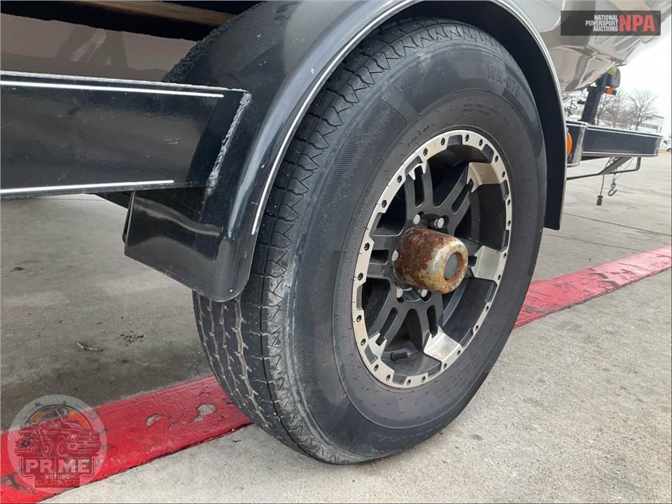 2019 Regal Marine 1900 ES L=20/E=1- 200HP VOLVO SD — фото 31