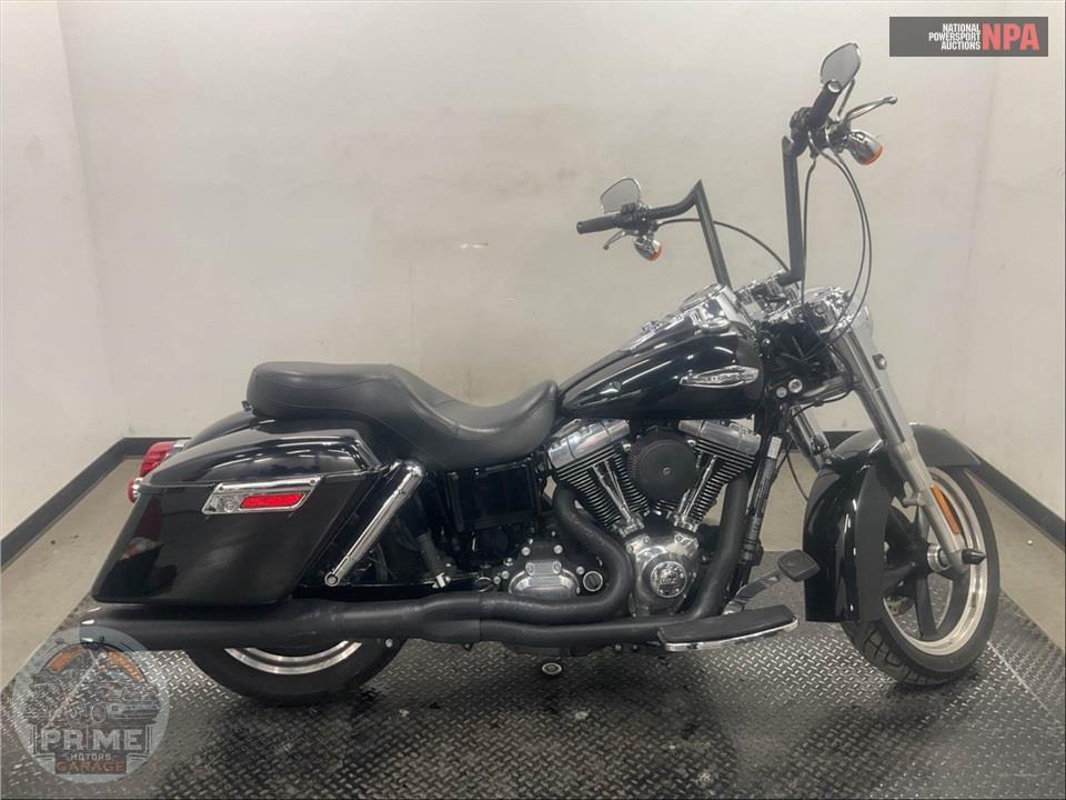 2013 Harley-Davidson FLD-103 DYNA SWITCHBACK — фото 1
